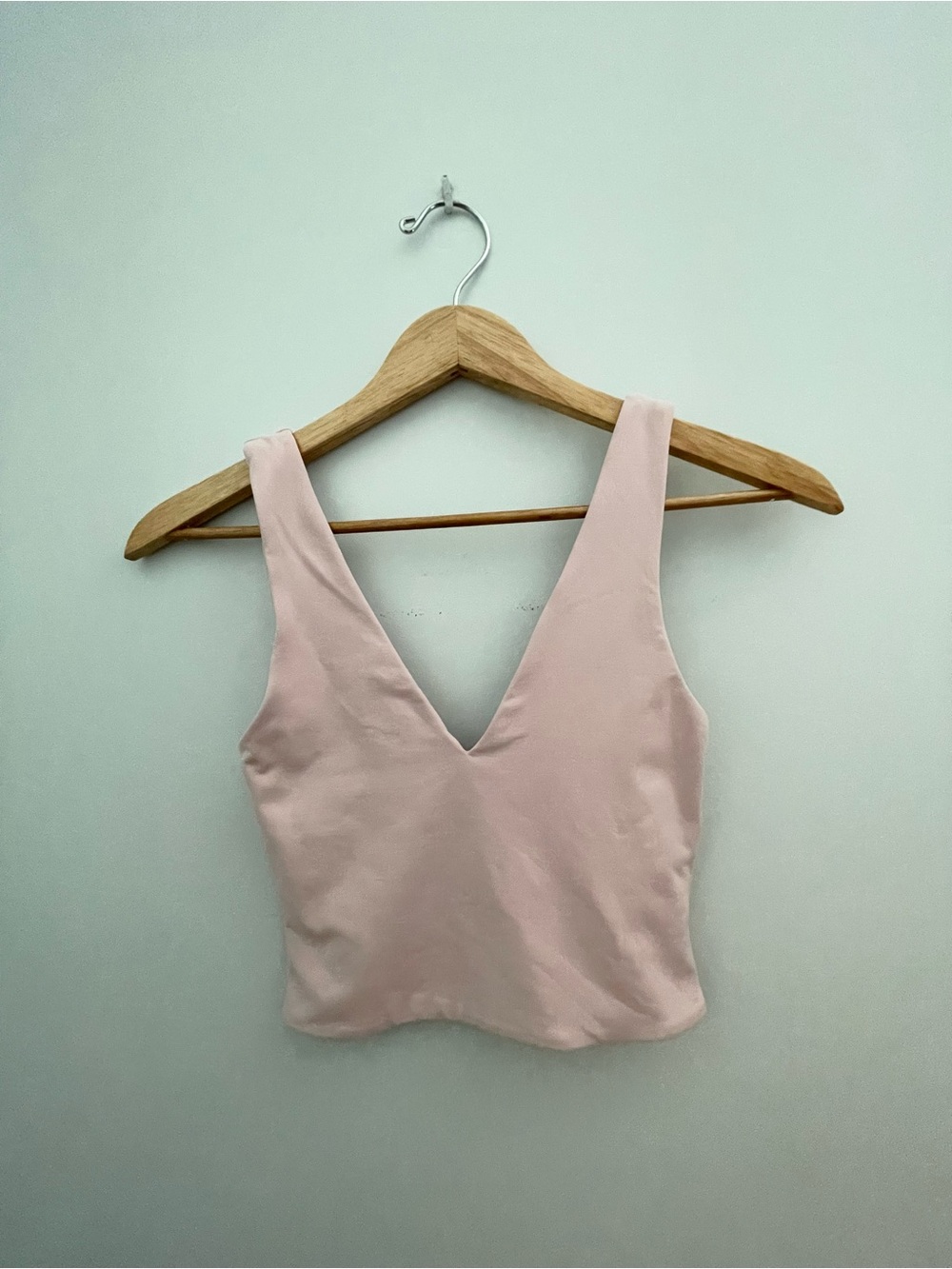 Babaton Blush Pink V-Neck Cropped Tank